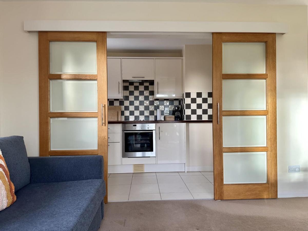 Super Apartment Next To Bicester Village Sleeps 4 Екстериор снимка