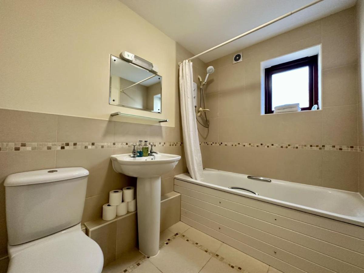 Super Apartment Next To Bicester Village Sleeps 4 Екстериор снимка